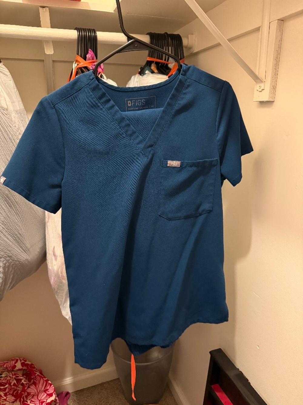 Figs scrubs set